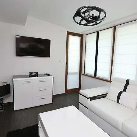 Poshta 1 1