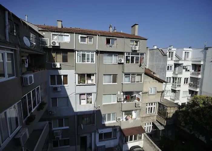 Apartman Poshta 1 1 *